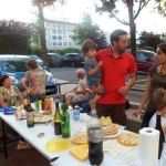 REPAS VOISINS 01 06 2012 001