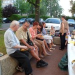 REPAS VOISINS 01 06 2012 002